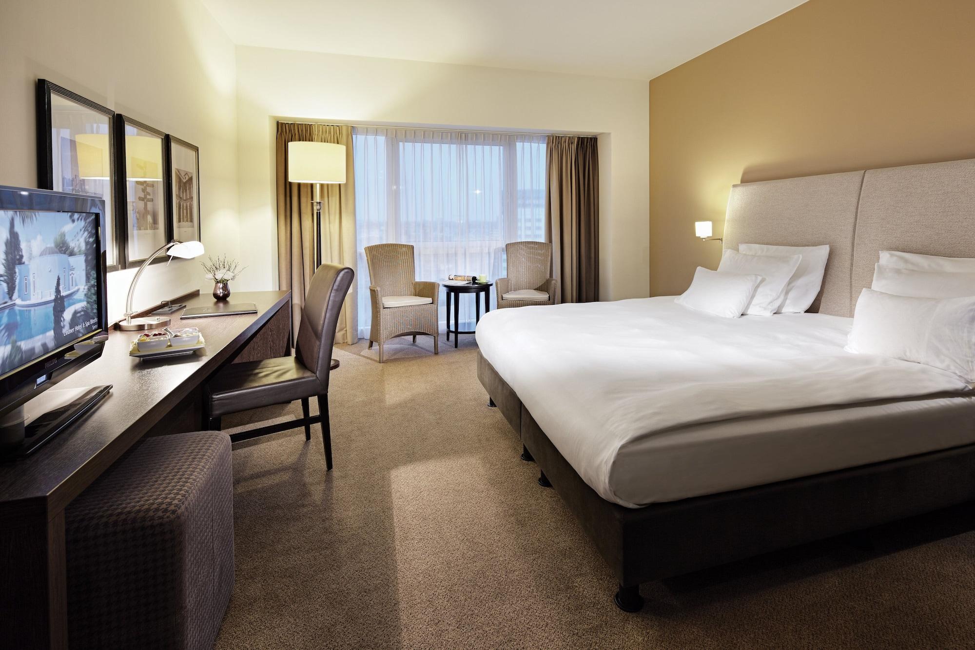 Lindner Hotel Antwerp, Part Of Jdv By Hyatt Екстер'єр фото