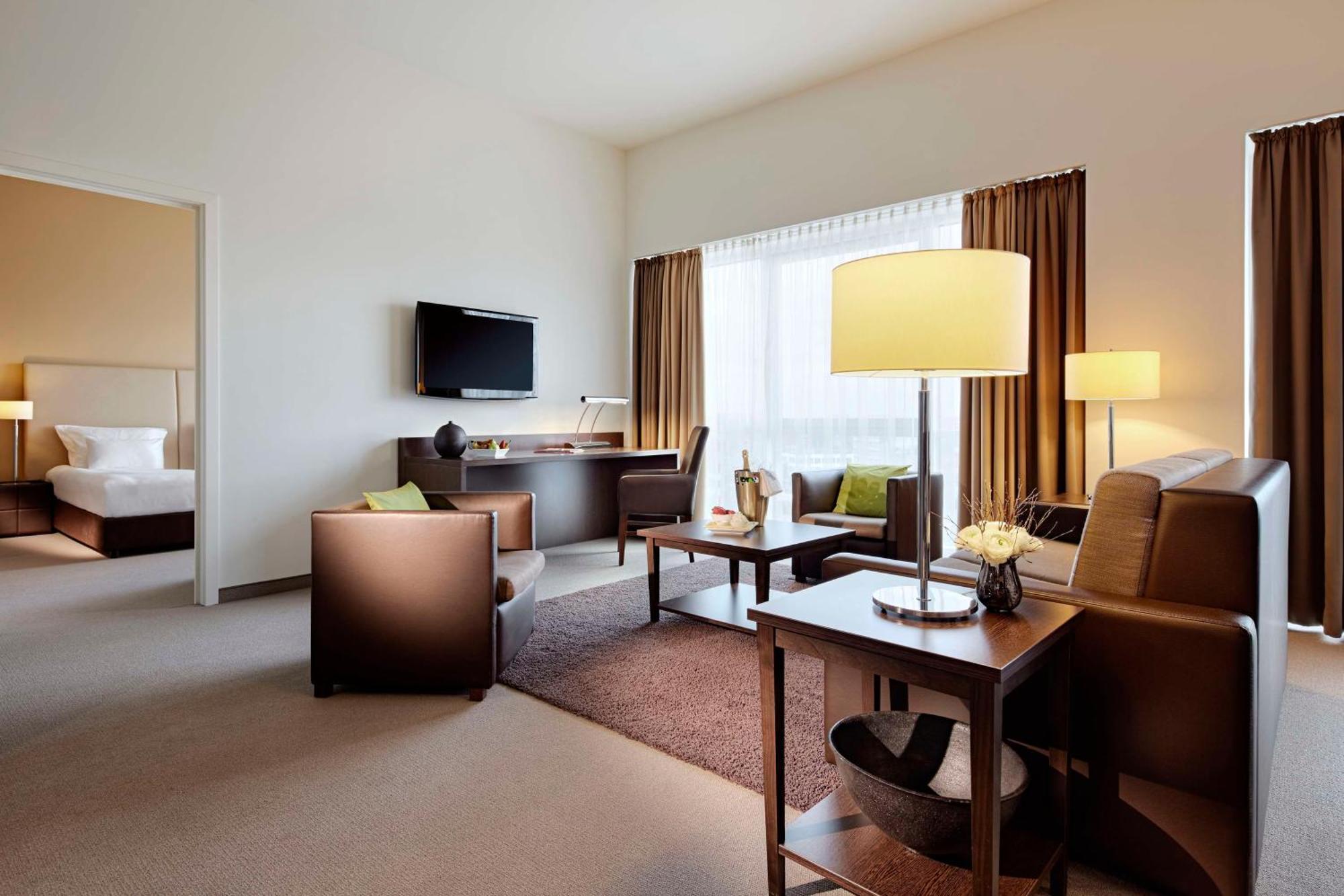 Lindner Hotel Antwerp, Part Of Jdv By Hyatt Екстер'єр фото