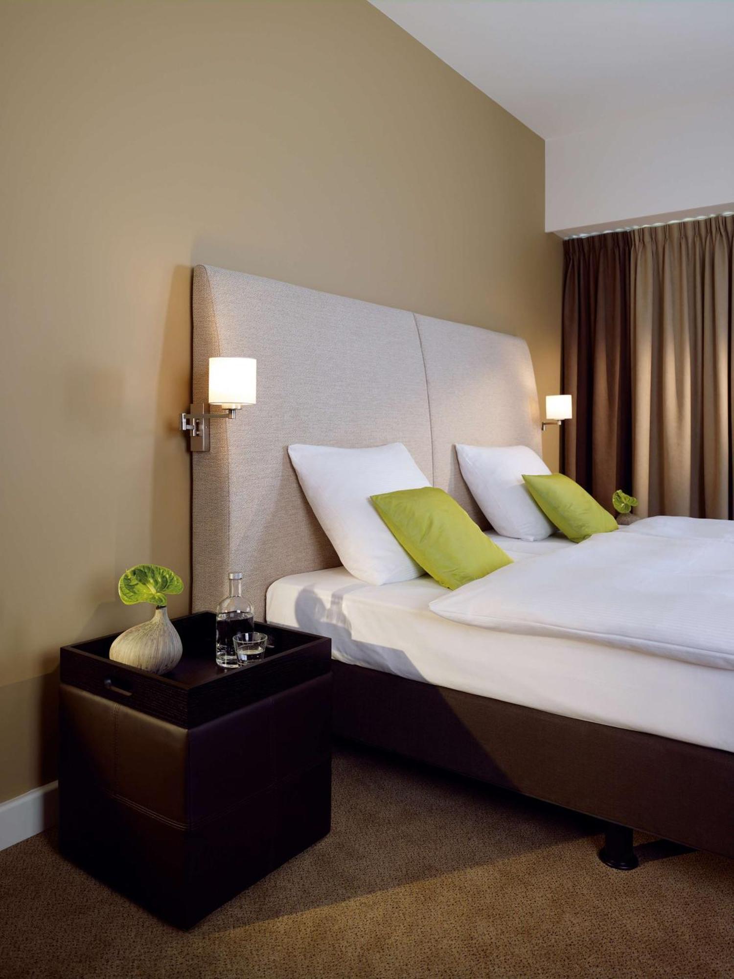 Lindner Hotel Antwerp, Part Of Jdv By Hyatt Екстер'єр фото